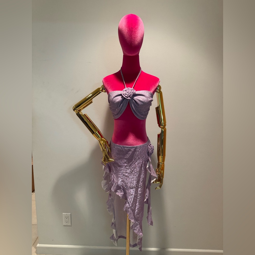 💜Sparkly lilac bra top and ruffle skirt heart 💜